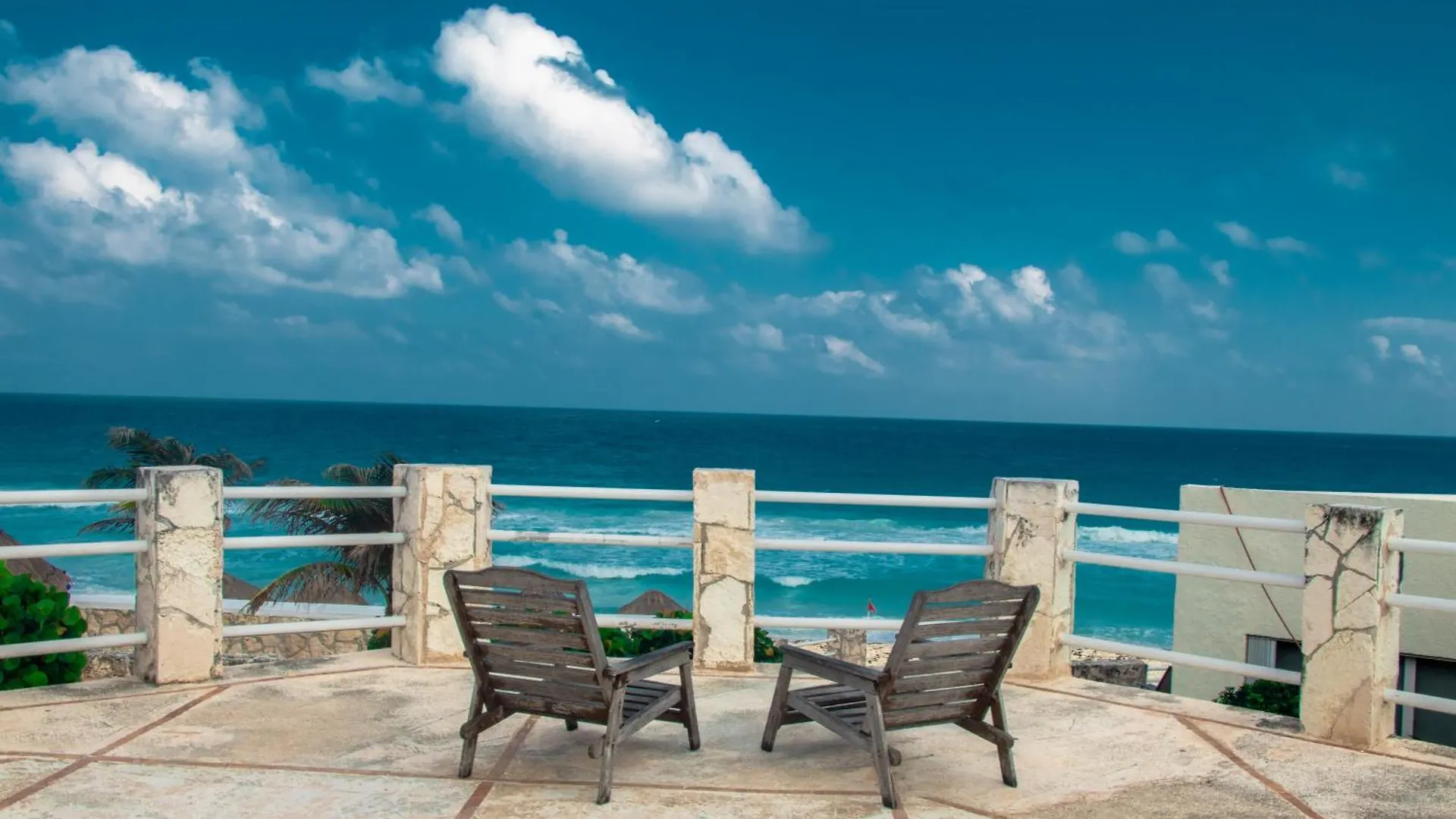 Beachfront Apartments Cancun Mexico