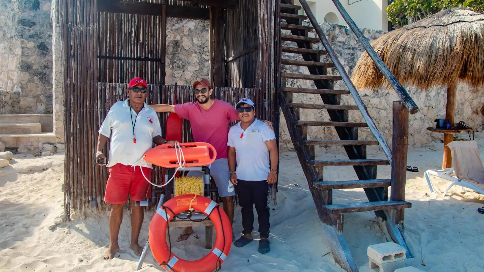 Beachfront Apartments Cancun