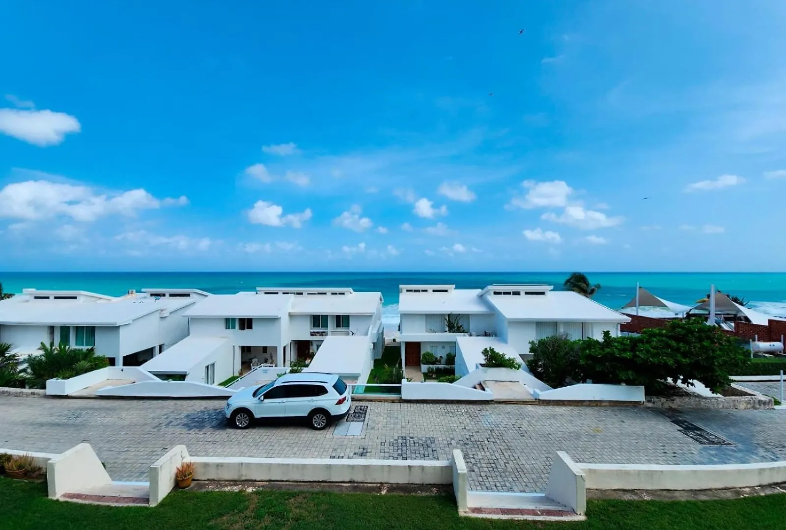 Beachfront Apartments Cancun Mexico