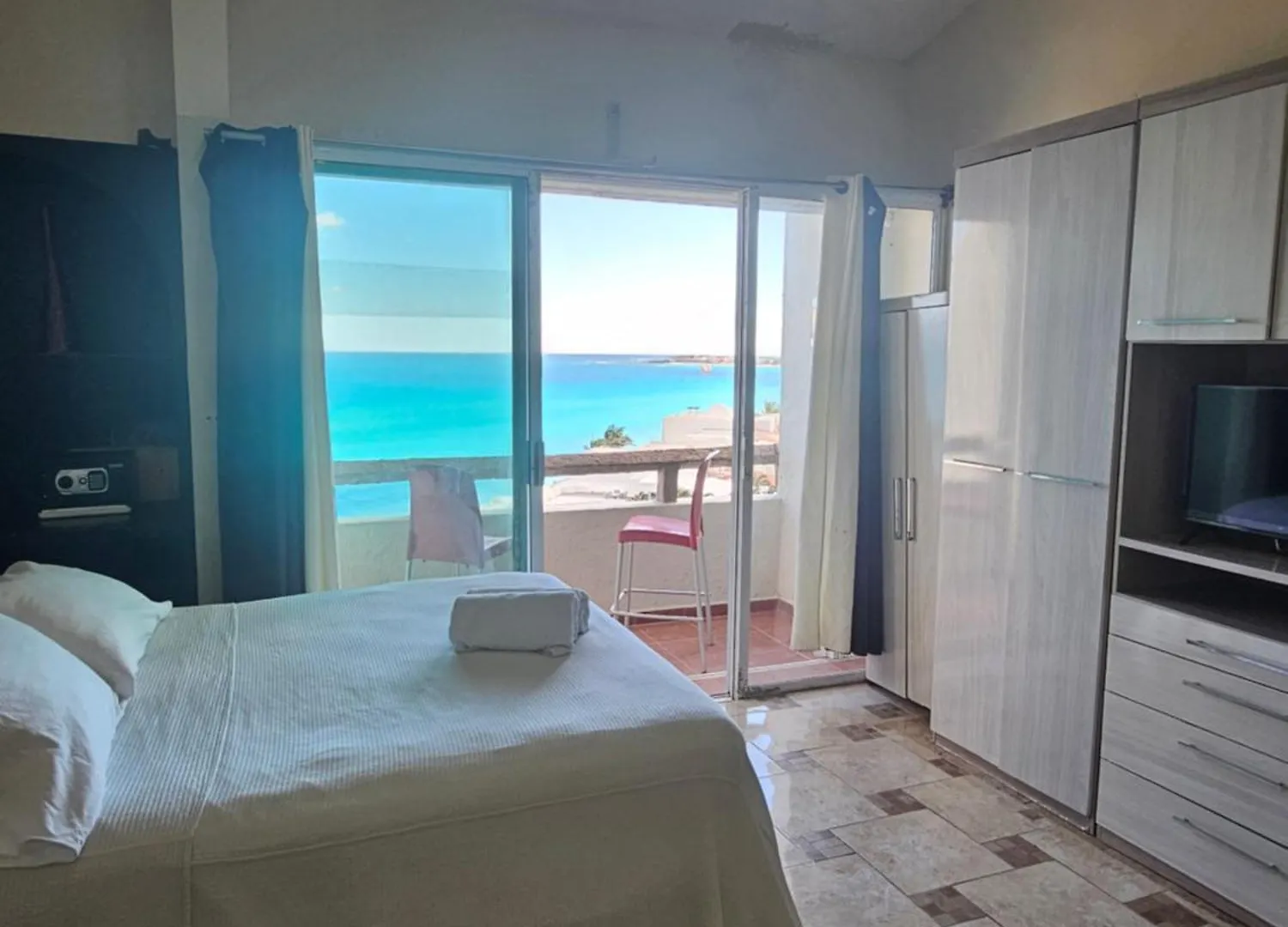 Beachfront Apartments Cancun Mexico